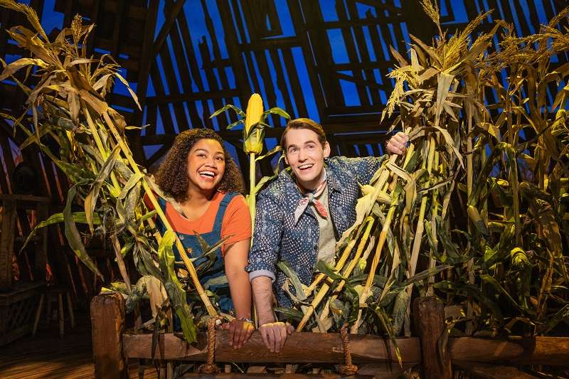 Read more about the article “Shucked” can’t help being corny